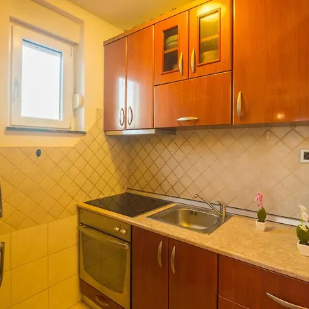 Apartman Nina's Place זאדאר